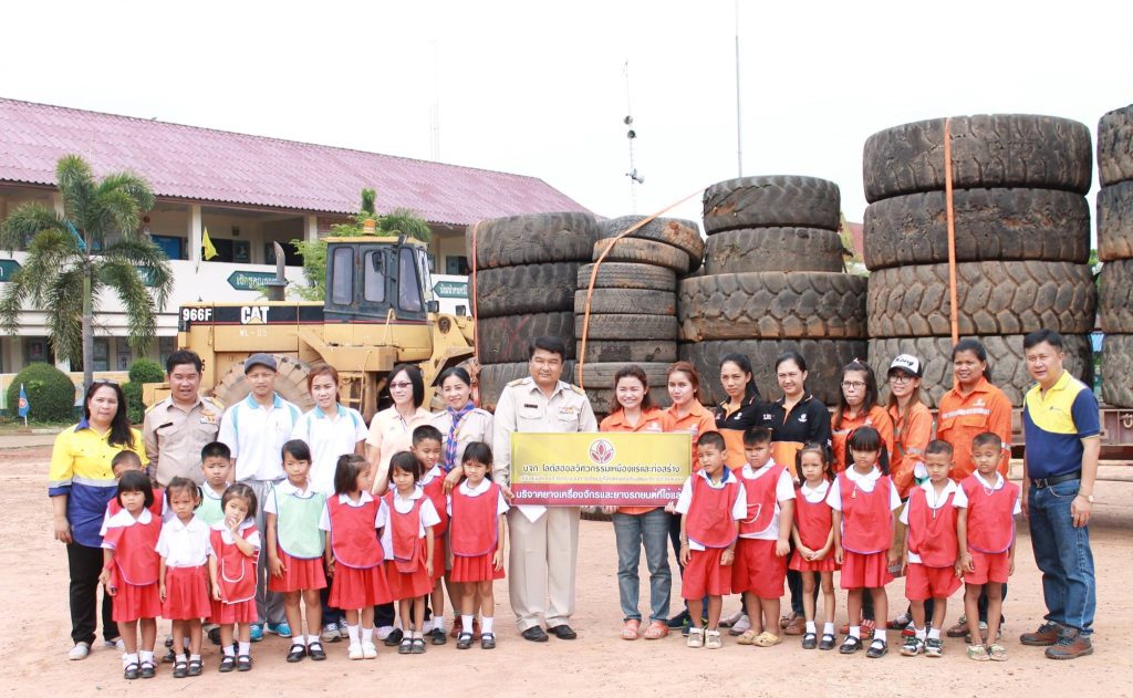 Tire donation in Phichit, 2015